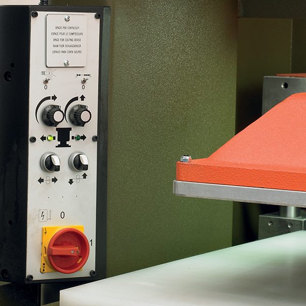 Travelling Head Press Control Panel